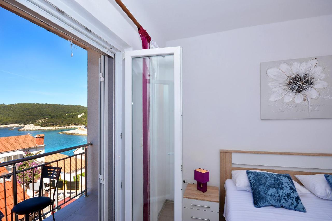 Apartment 'Mimo' In Milna - Hvar Milna (Hvar) Exterior foto